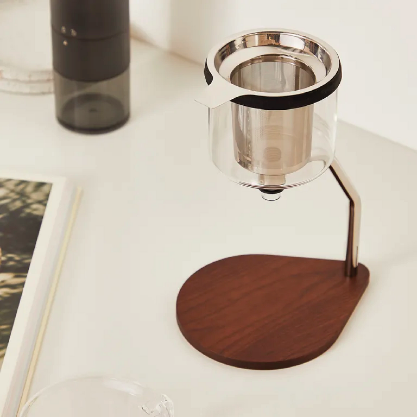 Manual Brewer by Joy Resolve - Premium Homewares from Joy Resolve - Just Dhs. 349! Shop now at Liwa Coffee Roastery